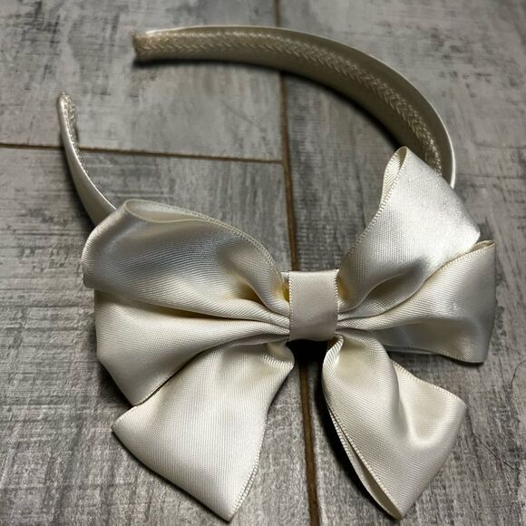 Holiday Valentine Bows Large Multicolor Red Black Silver Satin Sequin Ivory - Picture 2 of 9